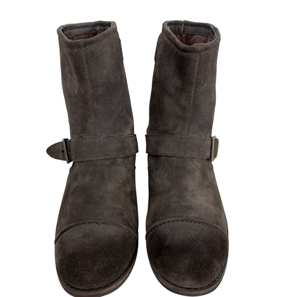 UGG Ellee Engineer Boots Women 39.5 9 Grey Suede Leather Cap Toe Buckle Moto - Picture 3 of 12